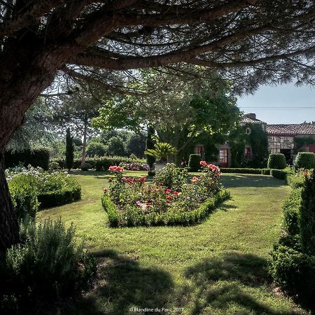 Gites De La Robliniere Landevieille Exteriér fotografie