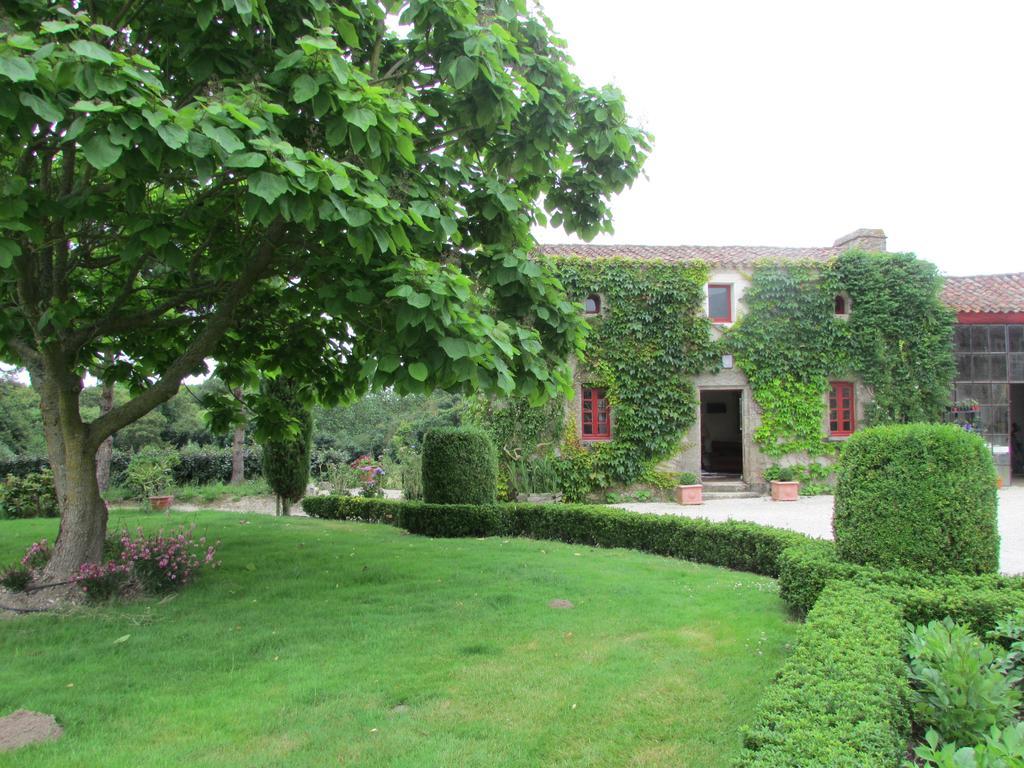 Gites De La Robliniere Landevieille Exteriér fotografie