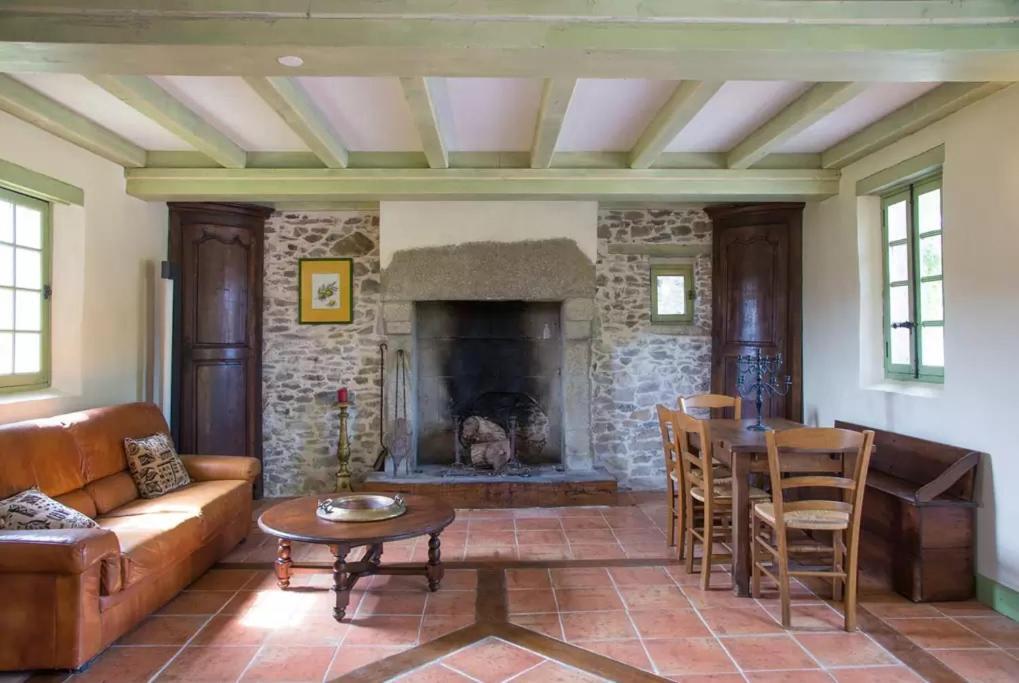 Gites De La Robliniere Landevieille Exteriér fotografie